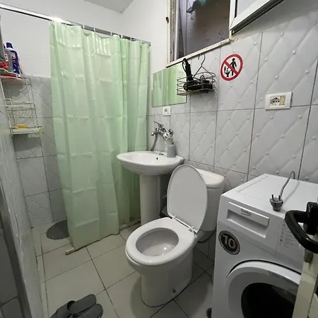 Studio Tirana * 地拉那