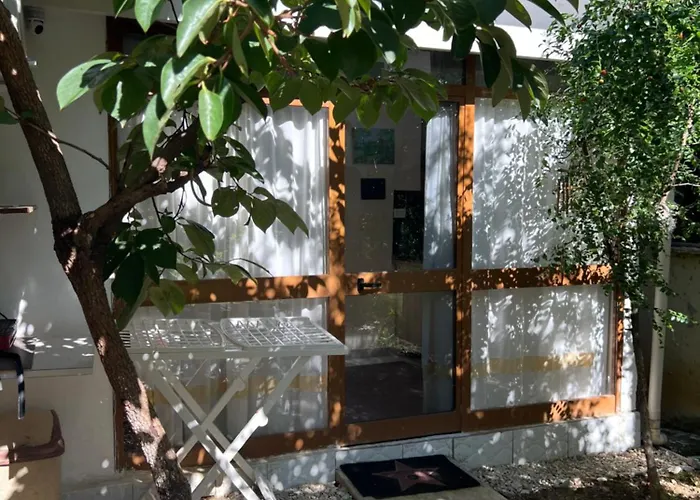 Studio Tirana Тирана